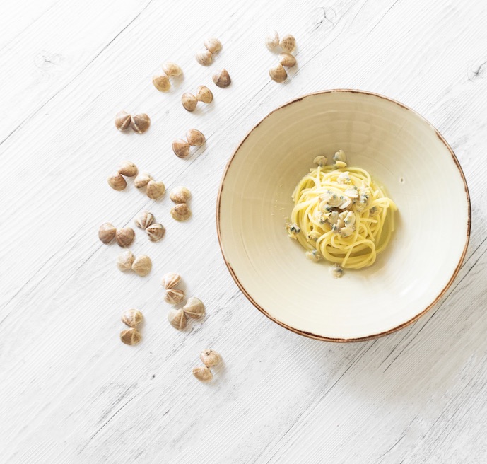 Spaghetti Allo Scoglio Ricetta Napoletana In Bianco Saporie