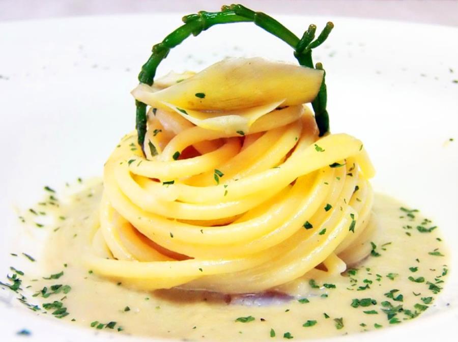 Vermicelli Cacio E Pepe Risottati Al Fumo Di Mare Saporie